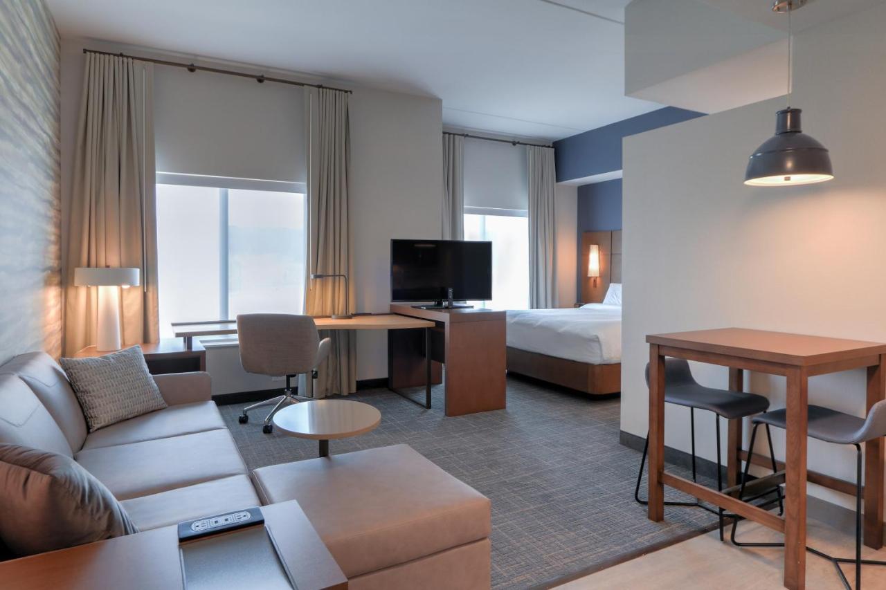 Residence Inn By Marriott Пиджен Фордж Екстериор снимка