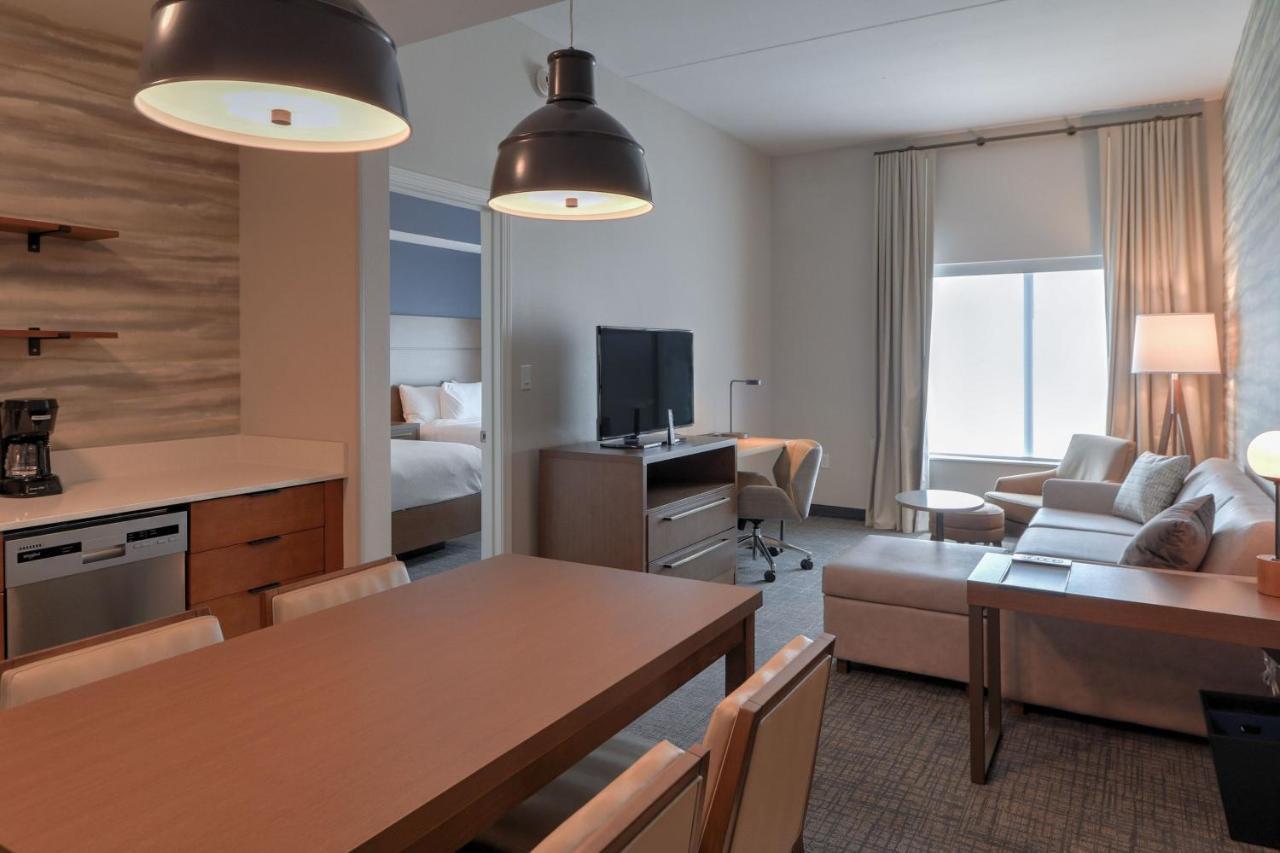 Residence Inn By Marriott Пиджен Фордж Екстериор снимка
