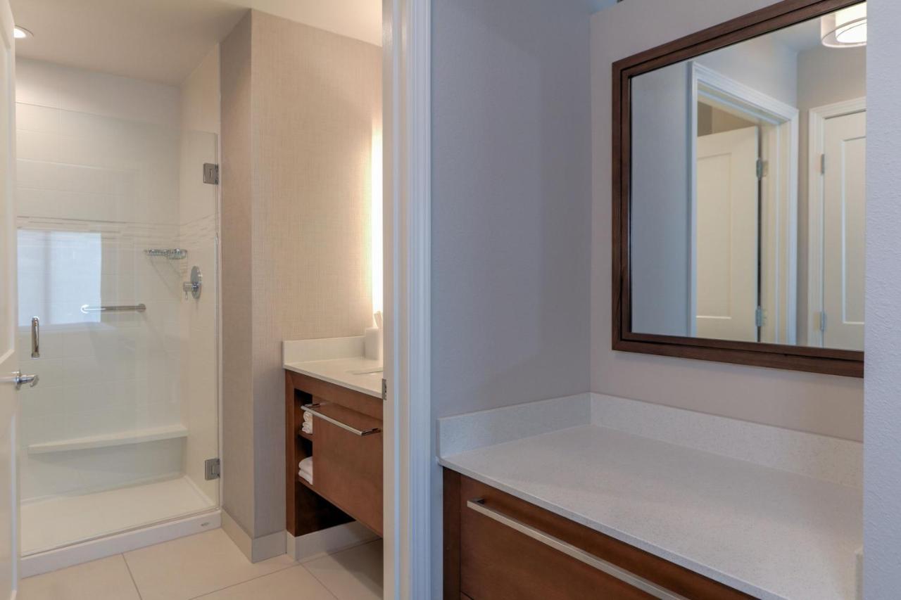 Residence Inn By Marriott Пиджен Фордж Екстериор снимка