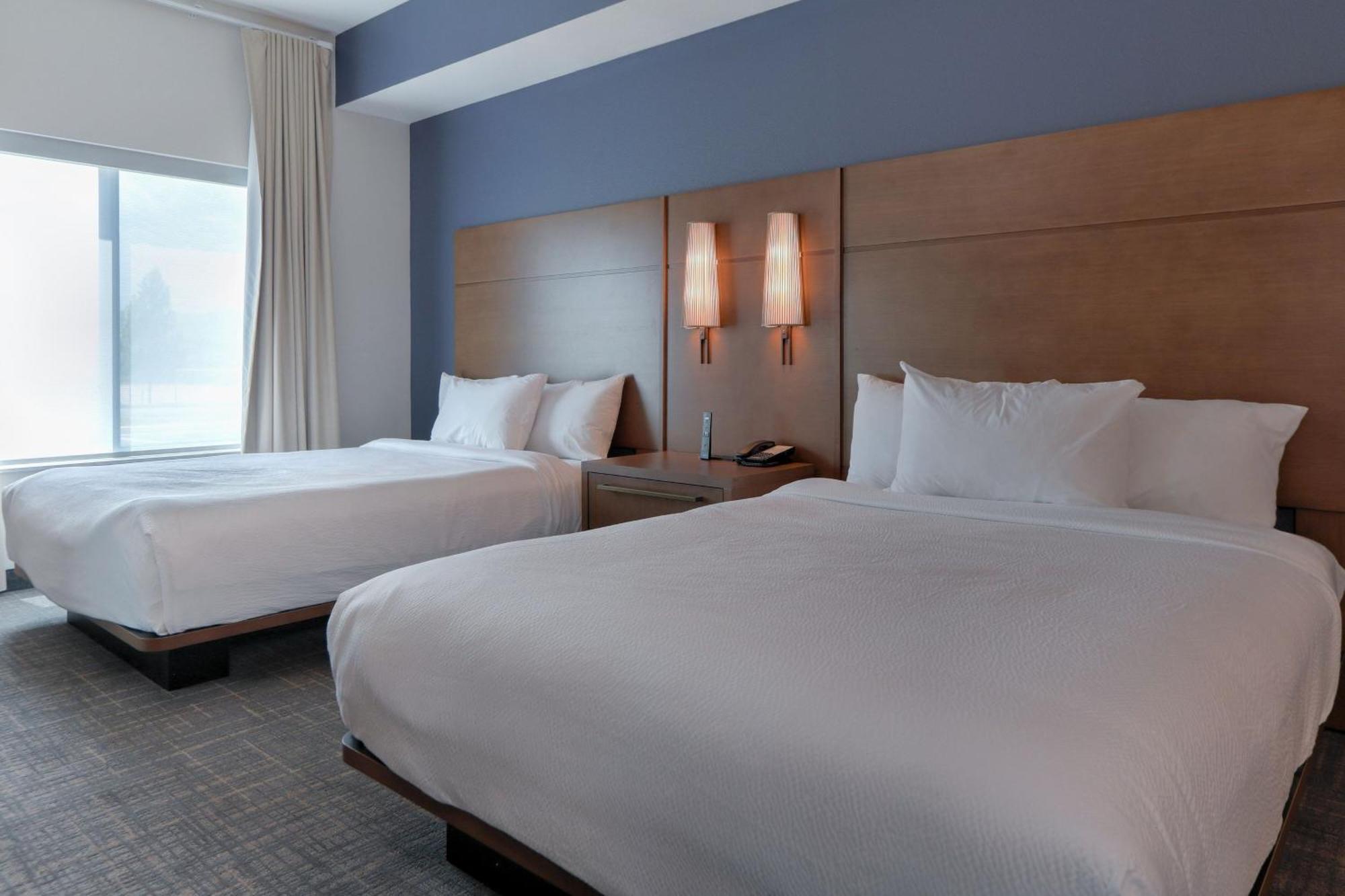 Residence Inn By Marriott Пиджен Фордж Екстериор снимка
